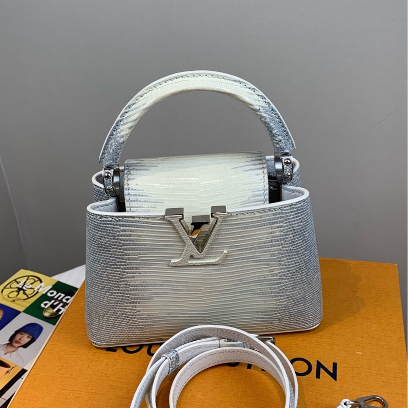 99新 LV 路易威登capucines mini特別難買-0