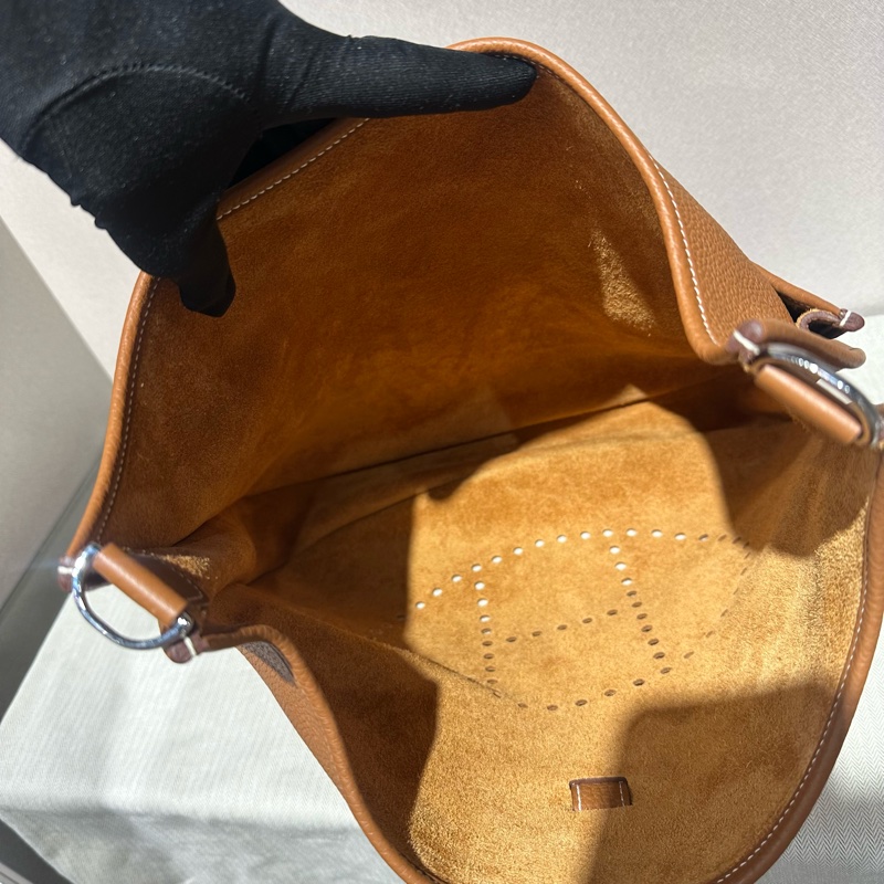 Hermes愛馬仕Evelyne伊芙琳40斜挎包金棕色-12