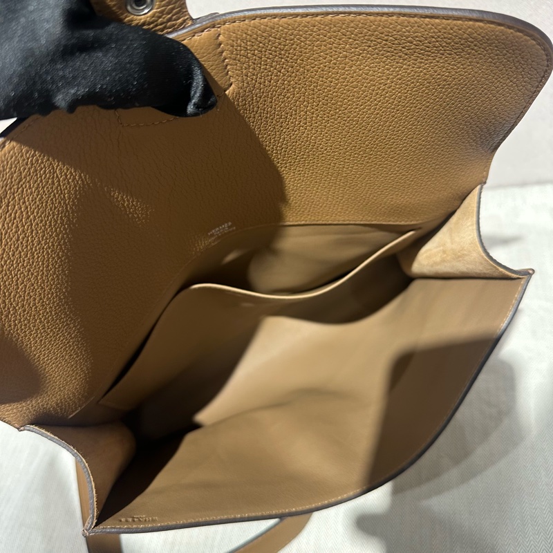 Hermes 愛馬仕 Sac a depeches 29信差包塵土色-8