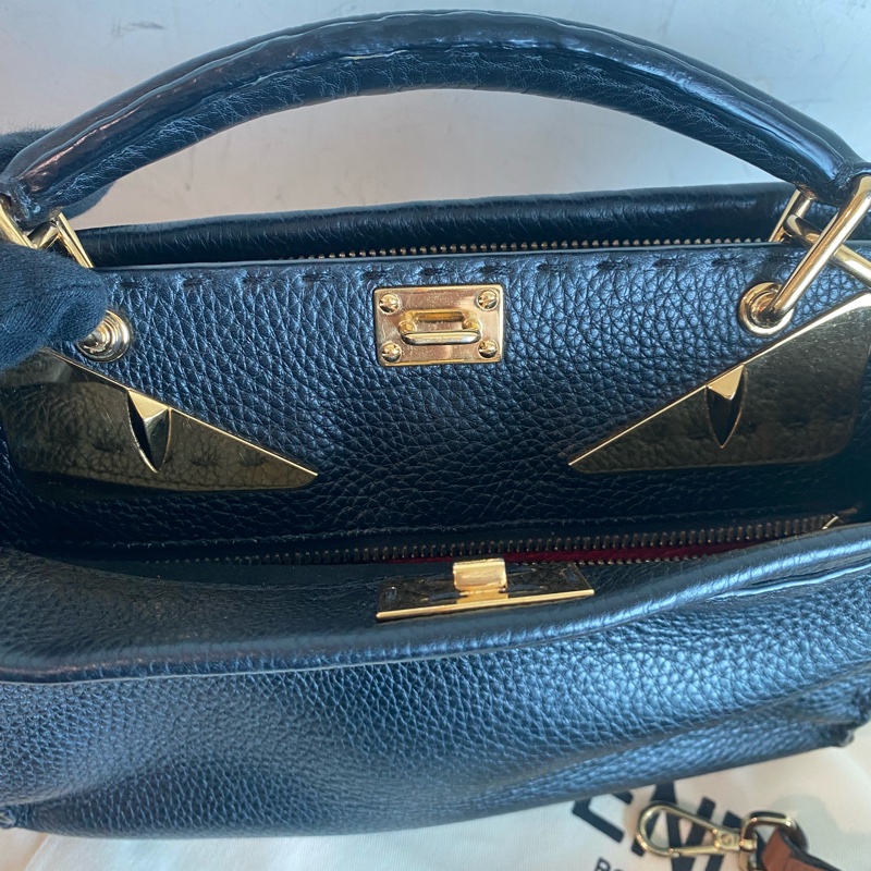 Fendi 黑金peekaboo小怪獸-8