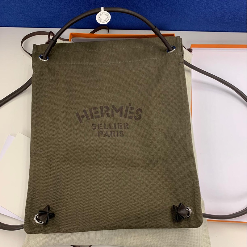 Hermes Maline Grooming Bag-1