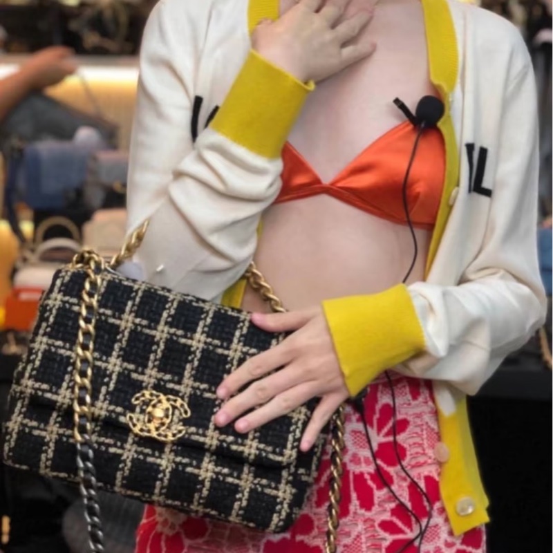 Chanel 黑色格子毛呢19bag-10