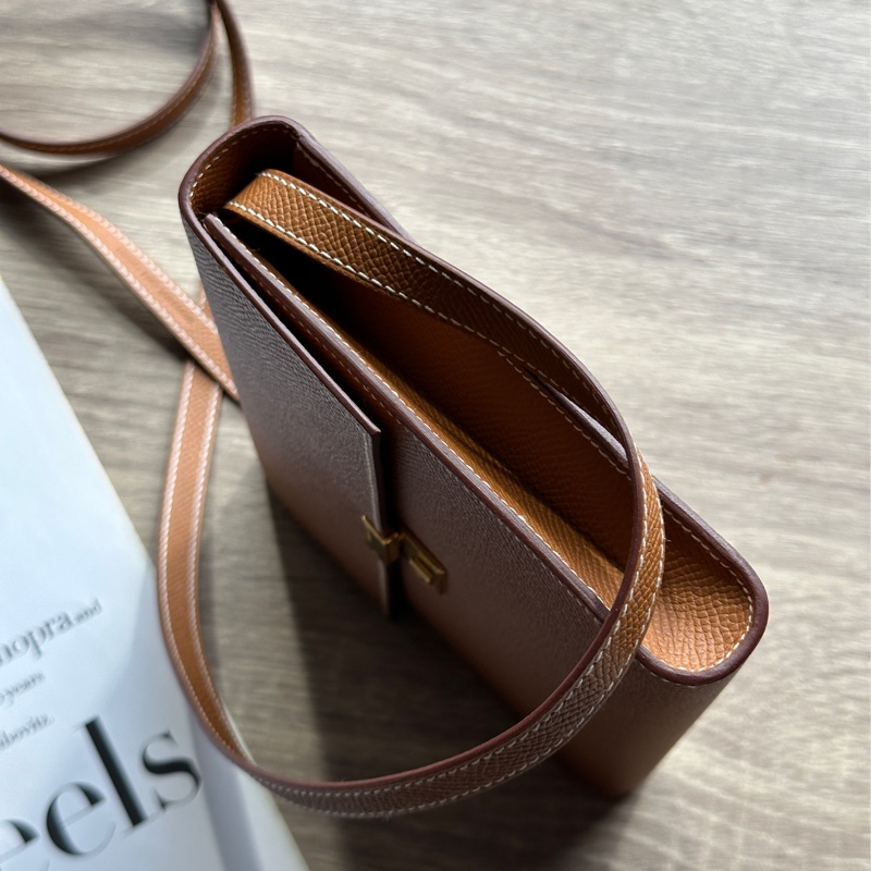 ˗ˏˋ 松阪梅也在背 º· 𓈒꙳ ˖ Hermès Clic16 37金棕Epsom牛皮 金釦 斜背包-7