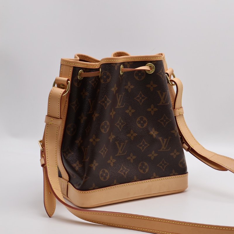 LOUIS VUITTON Noe BB老花水桶包-1