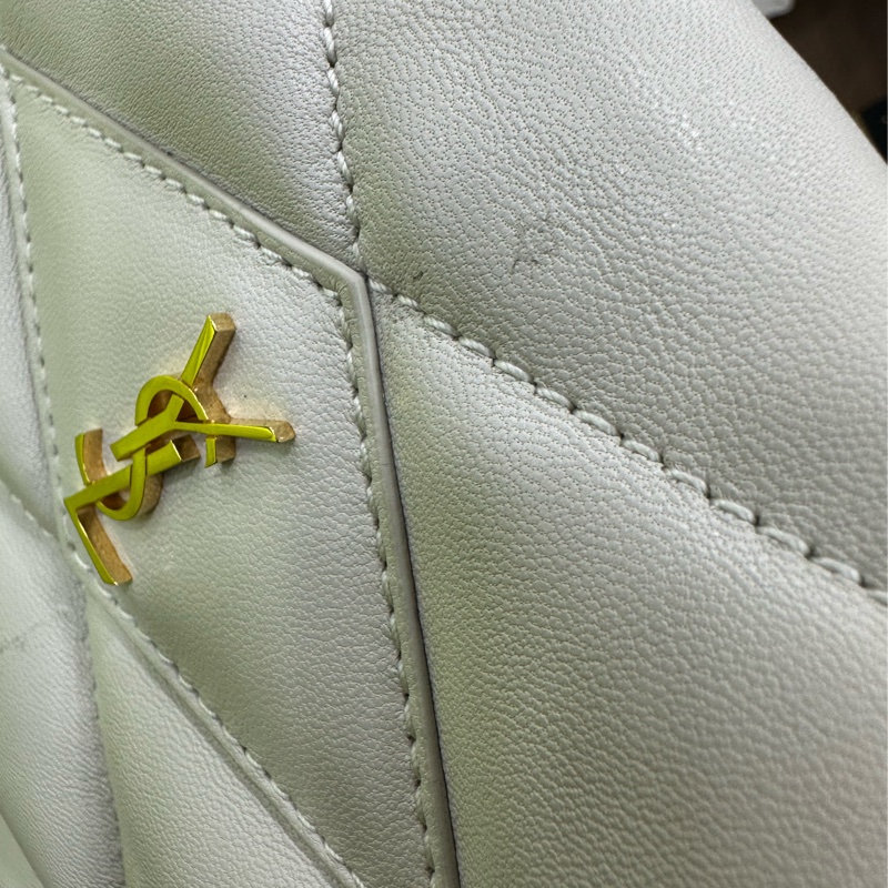 YSL聖羅蘭 Sade Puffer信封手包，經典白色-13