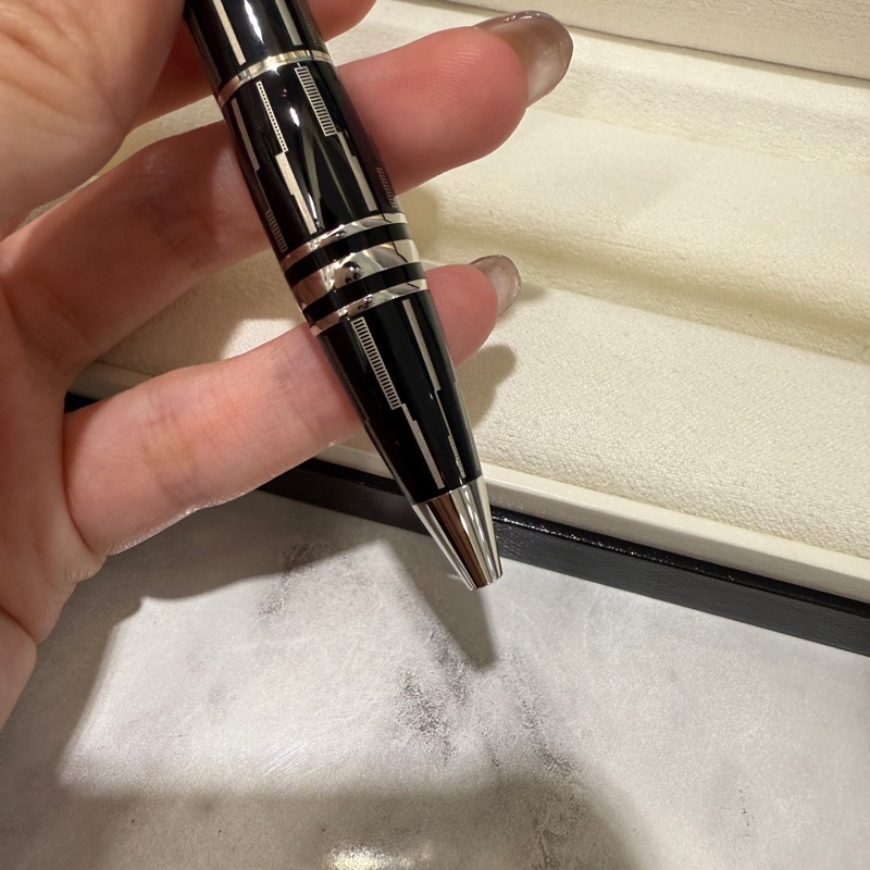 Montblanc黑樹脂銀立方紋StarWalker原子筆-4