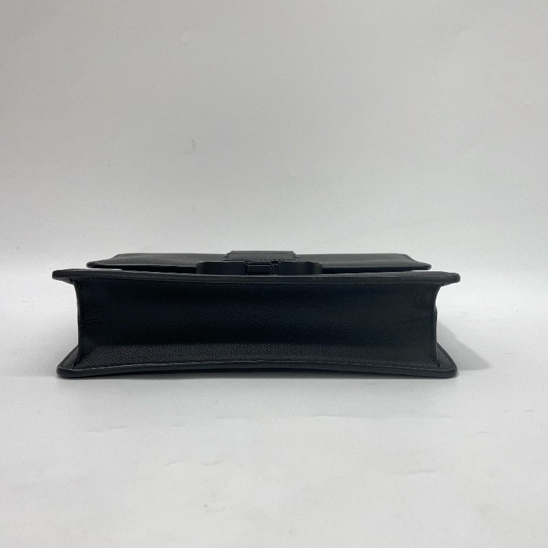 Dior 黑牛皮30 Montaigne黑釦下蓋斜背包-5