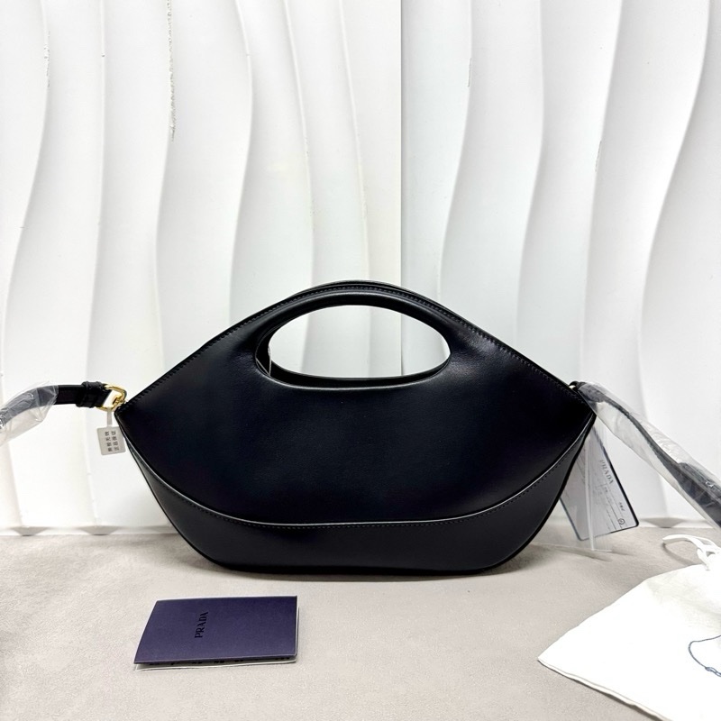 Prada / 普拉达 黑金元寶包-1