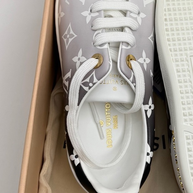 LV LOUIS VUITTON 路易威登 老花漸變運動鞋-4
