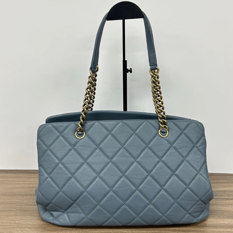 CHANEL 霧霾藍金扣孟買牛皮手提托特包 38*24*20 98新配件保卡塵袋-5