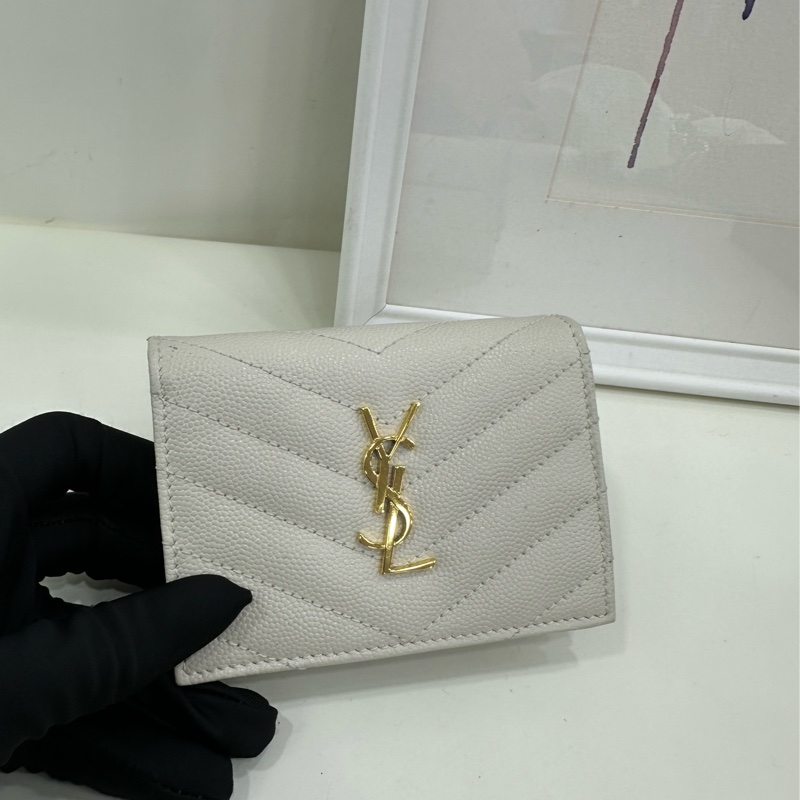 YSL聖羅蘭 米白金配色 魚子醬牛皮短款折疊拉鍊小錢夾 尺寸9*11-12-2