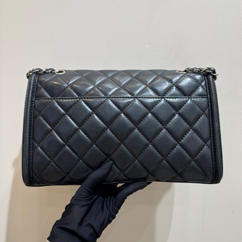 香奈兒 Chanel cf系列單肩斜挎包 郵差包 黑色銀扣 單肩斜挎包-3