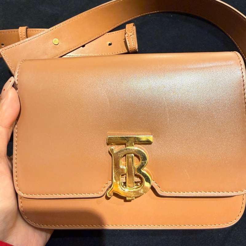 Burberry 焦糖腰包❤️-18