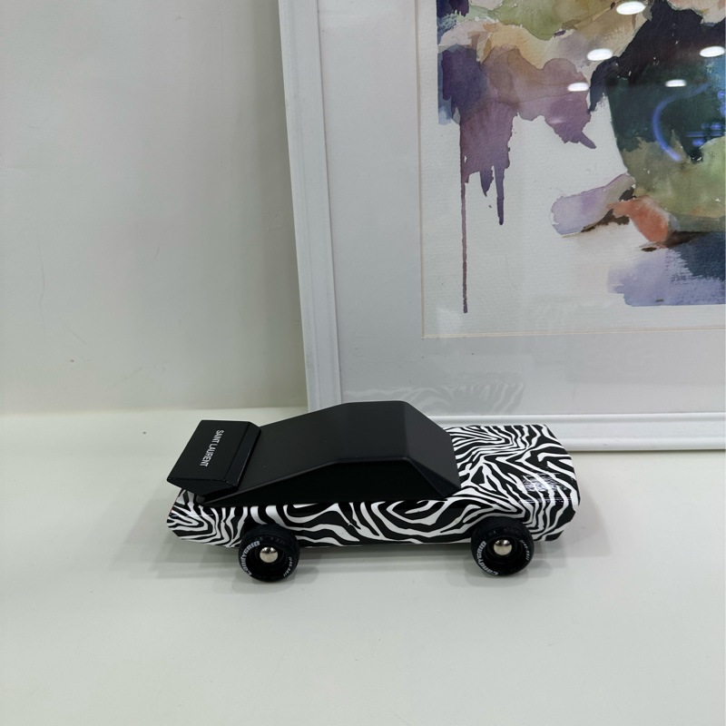 YSL 聖羅蘭 saint laurent paris SLP 斑馬紋小汽車擺飾 超酷超漂亮-1