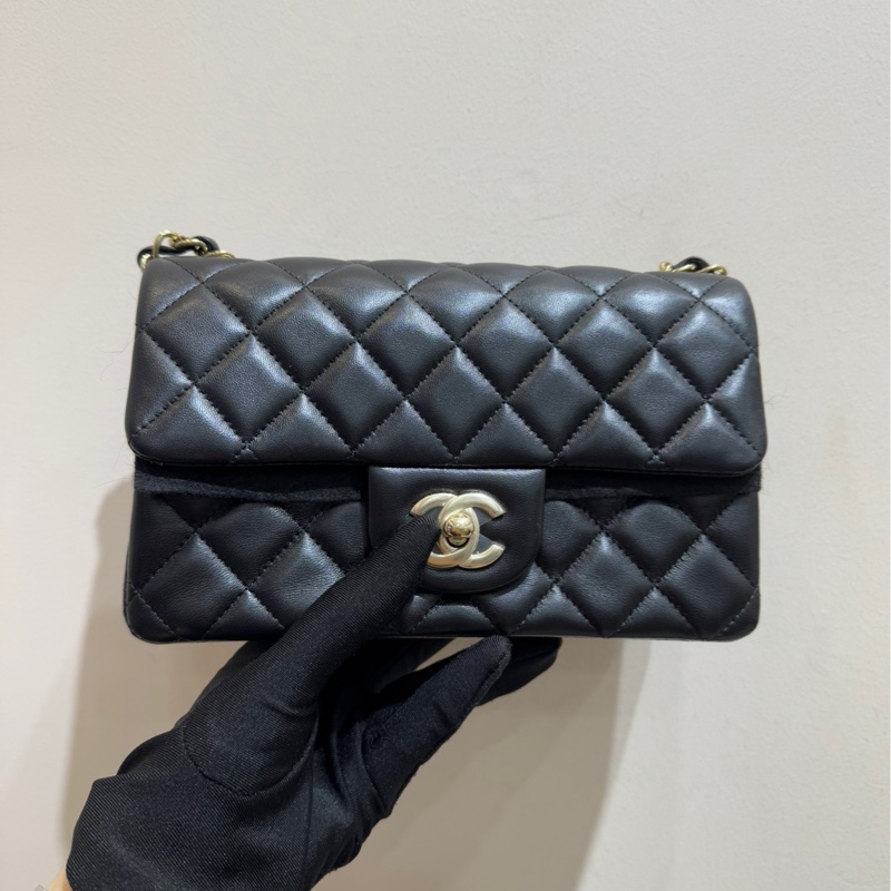 Chanel 香奈兒 22B CF 大mini黑色金扣羊皮 鏈條包單肩斜挎包-2