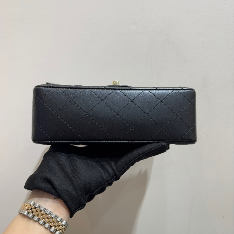 Chanel 香奈兒 22B CF 大mini黑色金扣羊皮 鏈條包單肩斜挎包-6