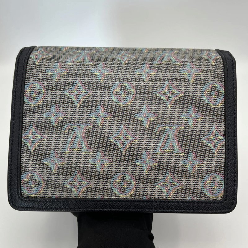 LV 秀款幻影藍老花小號達芙妮肩背斜背包20*15*8 98新配件塵袋-5