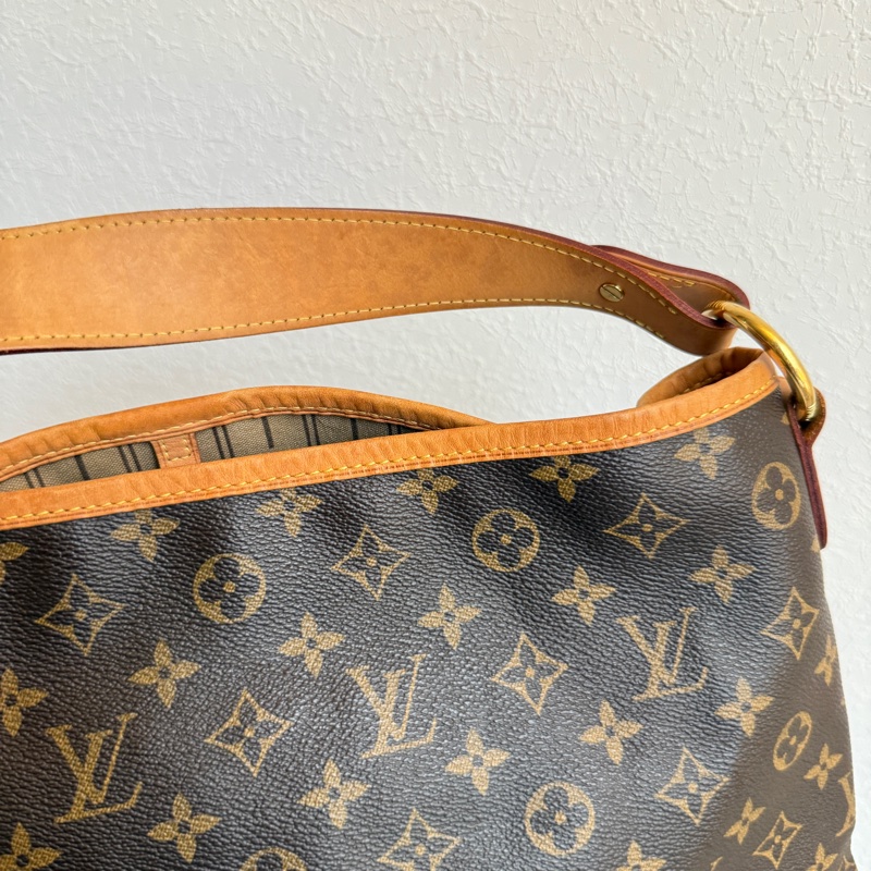 lv 大單肩包 容量很夠🤩🤩🤩-6