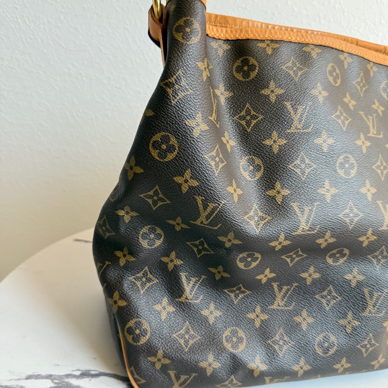lv 大單肩包 容量很夠🤩🤩🤩-7