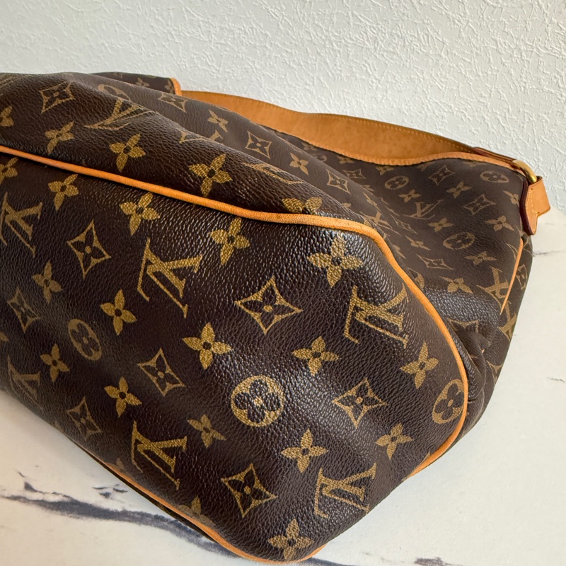lv 大單肩包 容量很夠🤩🤩🤩-21