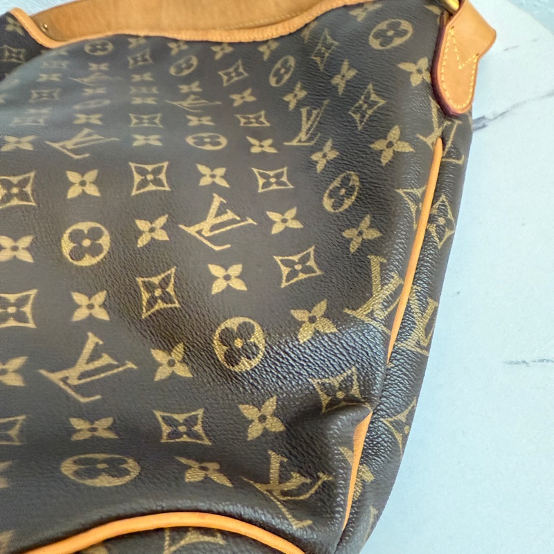 lv 大單肩包 容量很夠🤩🤩🤩-22