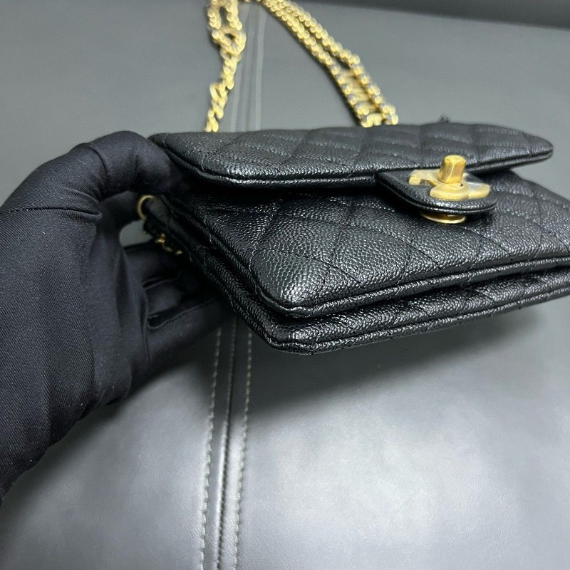 Chanel 22s flap bag-8