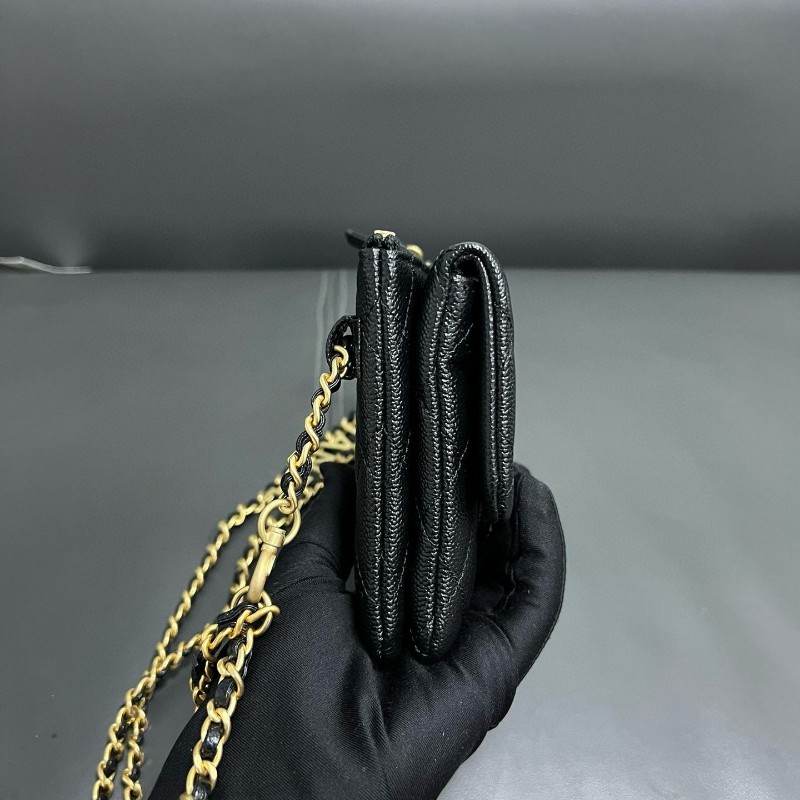 Chanel 22s flap bag-10