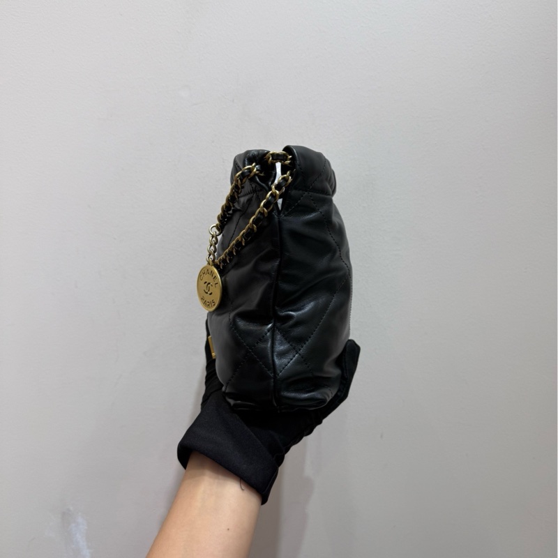 Chanel 香奈兒 22bag mini 黑色金扣 小垃圾袋 購物袋單肩斜挎包-3