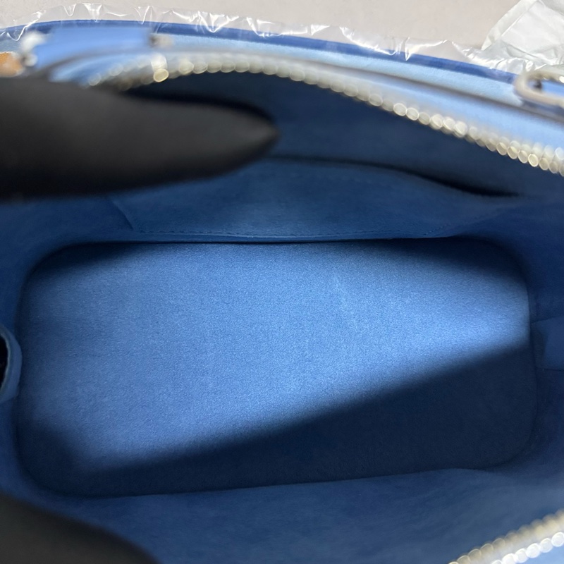 LV / 路易威登 Alma BB 水波紋 牛皮 藍色貝殼包-12
