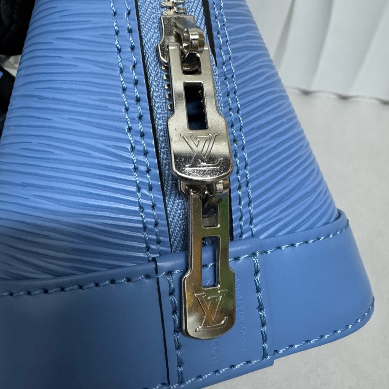 LV / 路易威登 Alma BB 水波紋 牛皮 藍色貝殼包-14