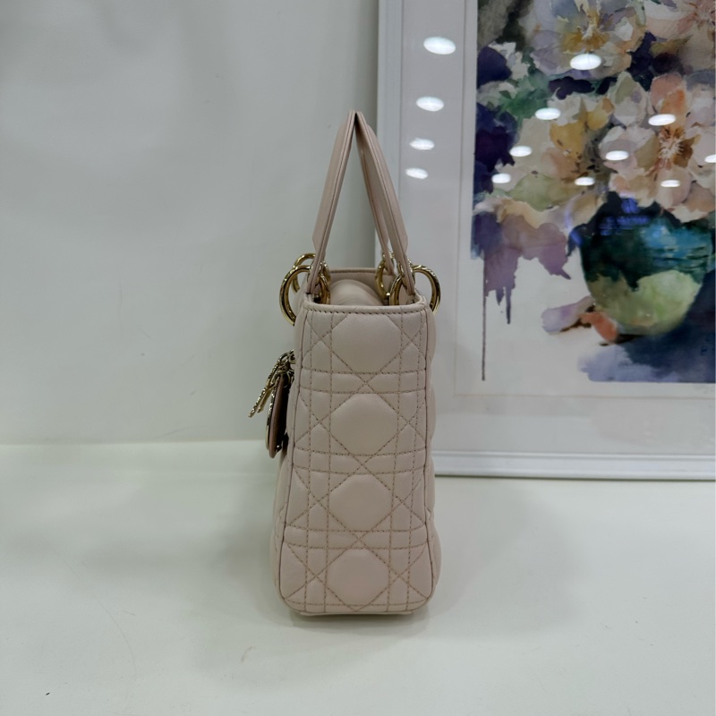 Dior 迪奧 戴妃四格 羊皮 奶茶色 金扣 徽章肩帶 17年編碼-5