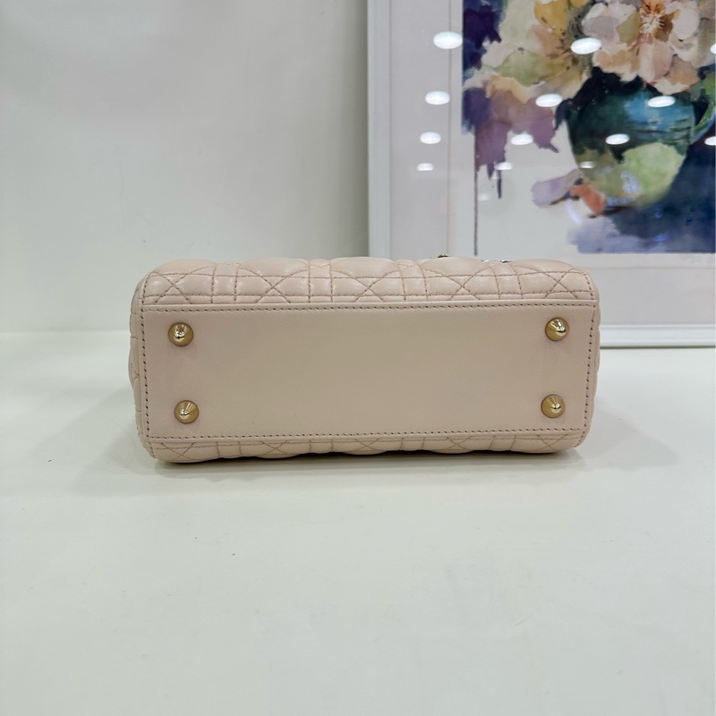 Dior 迪奧 戴妃四格 羊皮 奶茶色 金扣 徽章肩帶 17年編碼-6