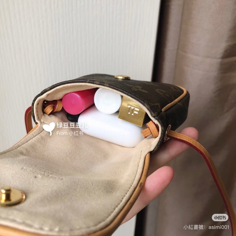售二手 真品 LVM60018 vintage 老花迷你 豆豆包 口紅包 小包 斜背包-2
