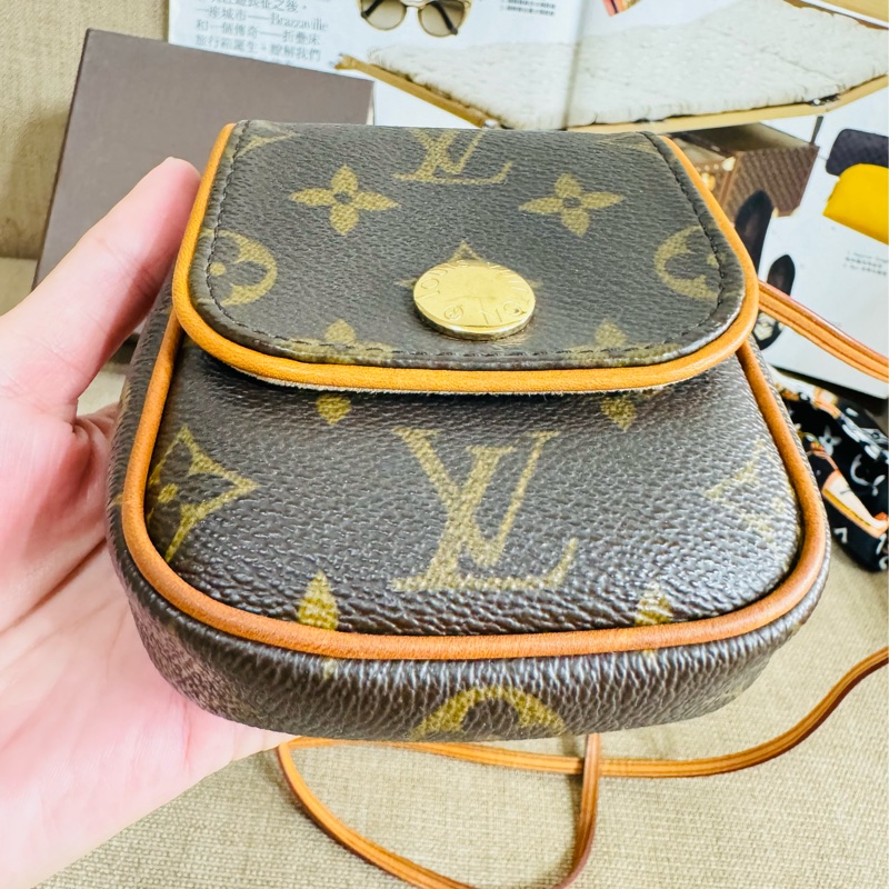 售二手 真品 LVM60018 vintage 老花迷你 豆豆包 口紅包 小包 斜背包-14