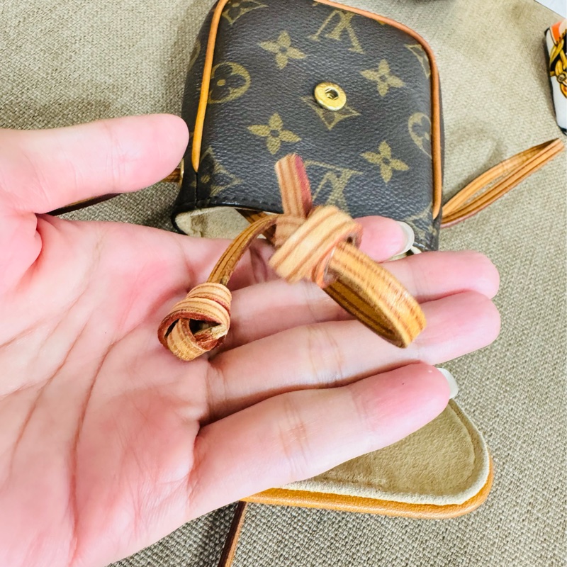 售二手 真品 LVM60018 vintage 老花迷你 豆豆包 口紅包 小包 斜背包-23
