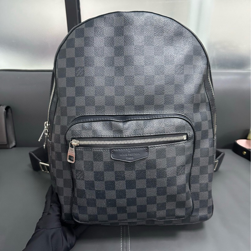 LV josh系列 後背包-1