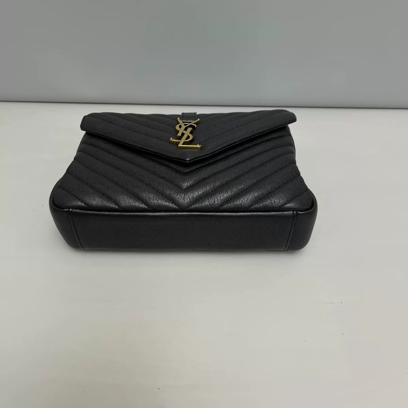YSL聖羅蘭College小號黑金全皮V紋郵差包-4