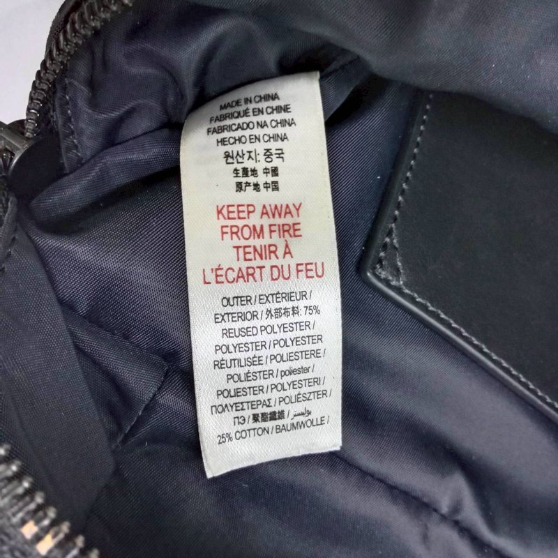 BURBERRY TB帆布胸腰包-6