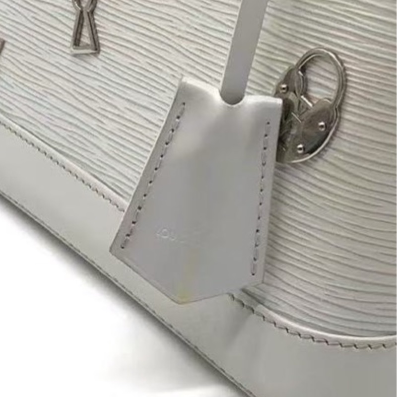 LV / 路易威登 Alma BB 貝殼包,白色水波紋配金色徽章-22