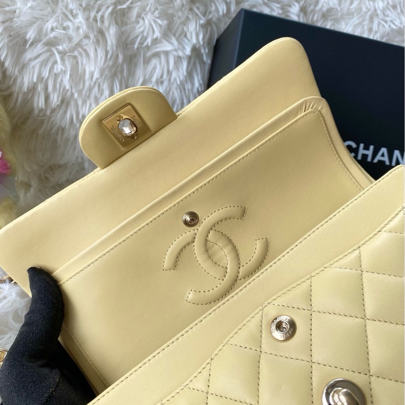 香奈兒Chanel 22p cf 小號 羊皮 淺黃色 小雞黃 奶茶色 可單肩斜挎手提-4