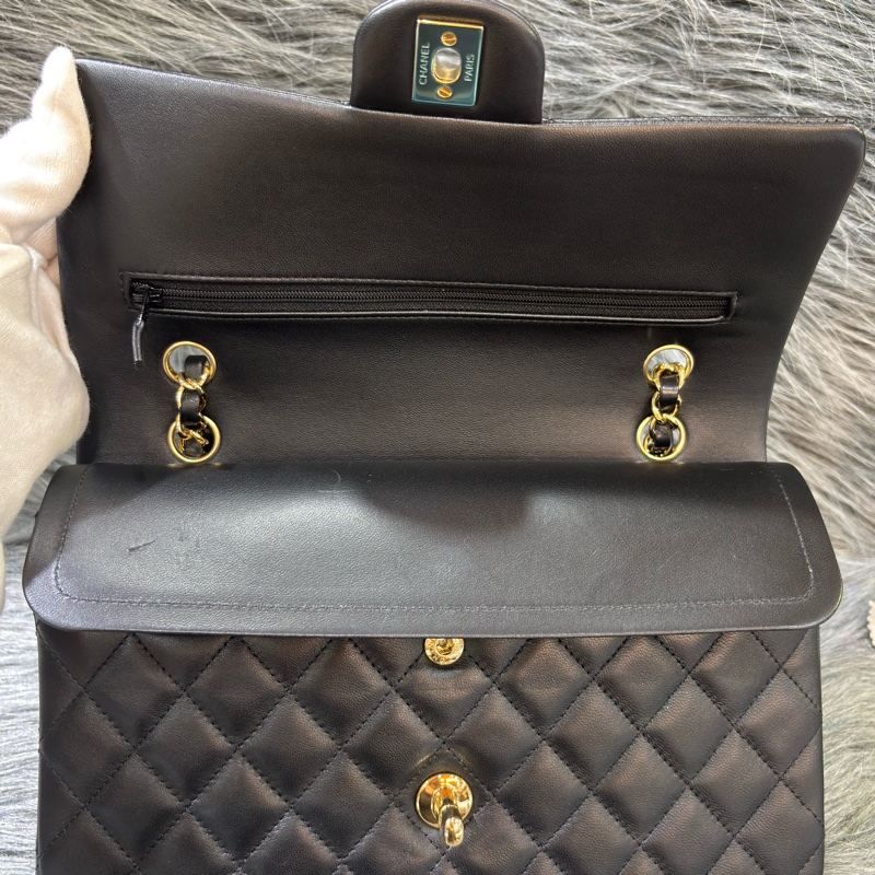 CHANEL A01112 25 COCO CF 黑色羊皮 金鍊 肩背包 口蓋包-18