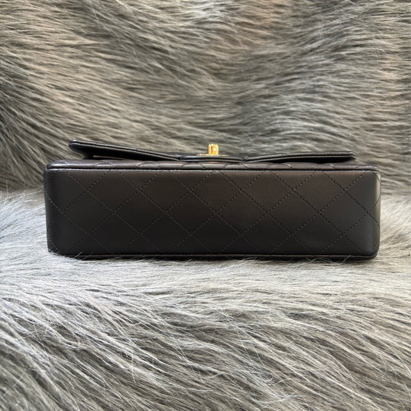 CHANEL A01112 25 COCO CF 黑色羊皮 金鍊 肩背包 口蓋包-46