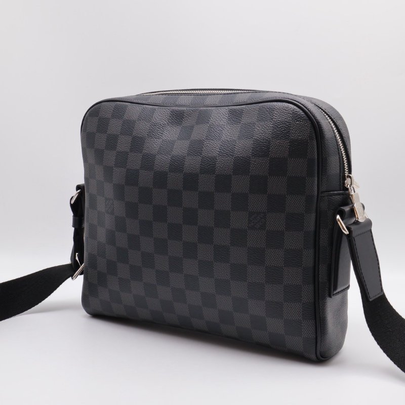 LOUIS VUITTON Dayton棋盤格記者包 - 小號黑-1