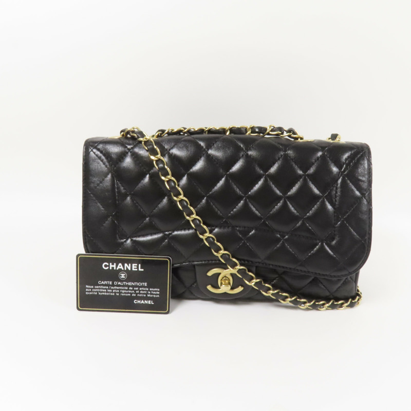 CHANEL 牛皮皮革Chain Shoulder金扣肩背袋-10
