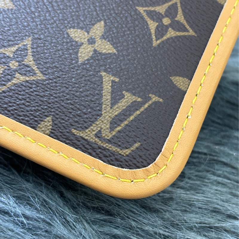 LV M46203 CarryAll PM 原花老花字紋 肩背包 斜背包 子母包 購物包-50