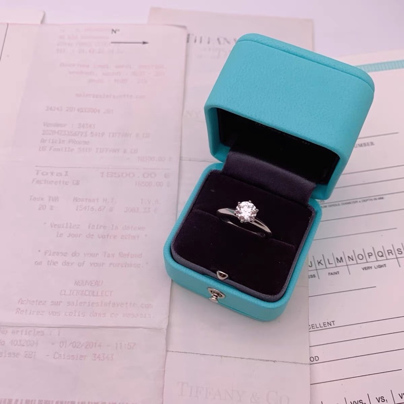 Tiffany蒂芙尼鉑金六爪鑽戒 1.12克拉、E色、VS2 全套帶票-2