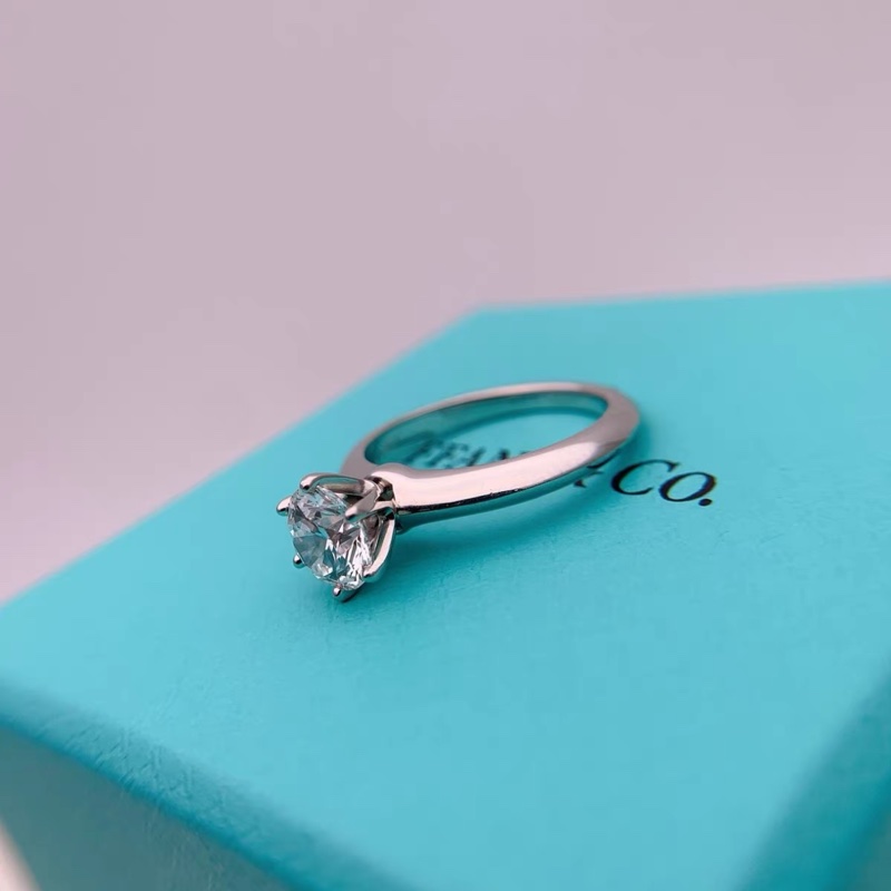 Tiffany蒂芙尼鉑金六爪鑽戒 1.12克拉、E色、VS2 全套帶票-4