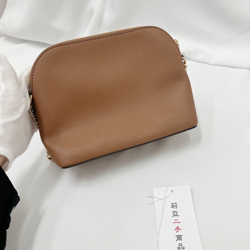莉亞精品♡MK貝殼斜背包 二手美包-3