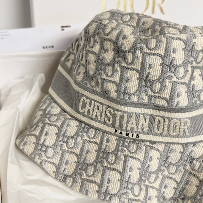 全新台灣購證 Dior 漁夫帽 原價四萬多的那頂-2