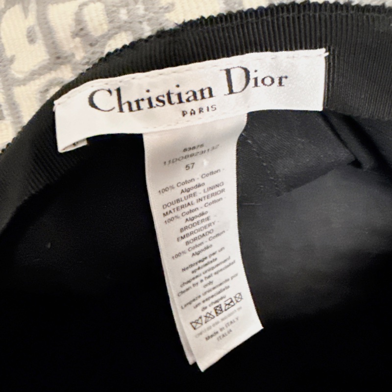 全新台灣購證 Dior 漁夫帽 原價四萬多的那頂-14